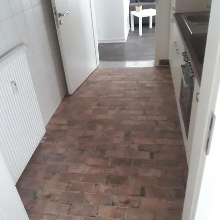 Eddy's Diner 公寓 奎德林堡