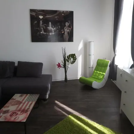 公寓 Eddy's Diner 奎德林堡