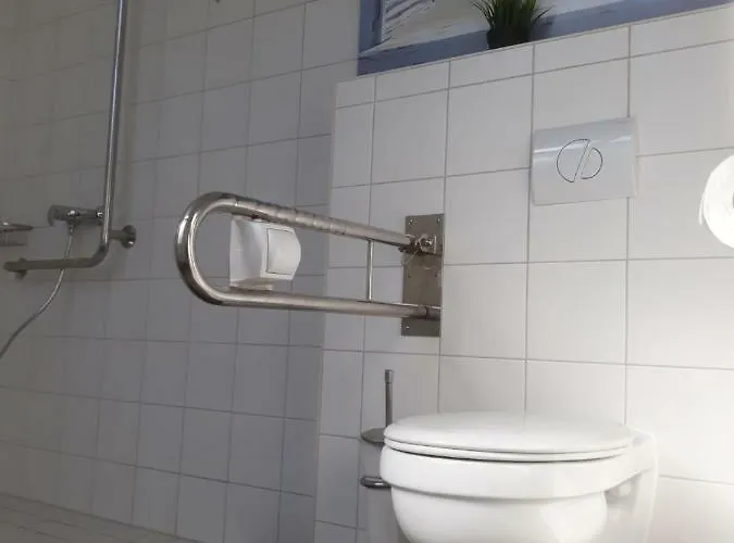 Eddy's Diner Apartment