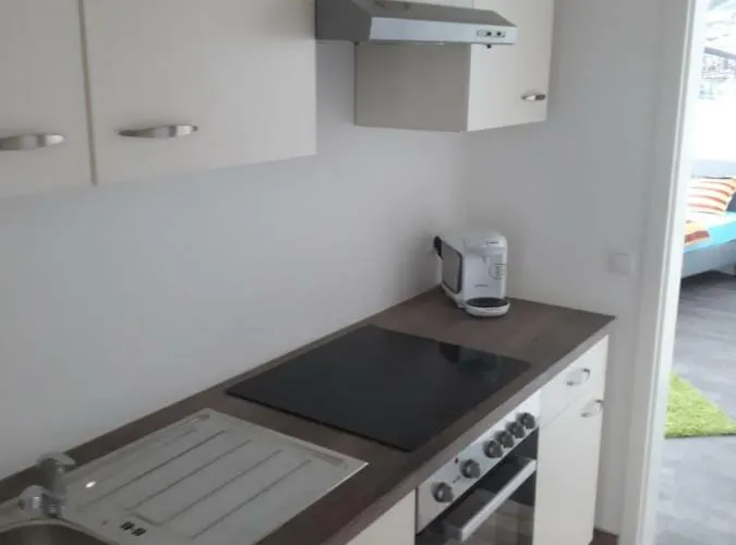 Eddy's Diner Apartment